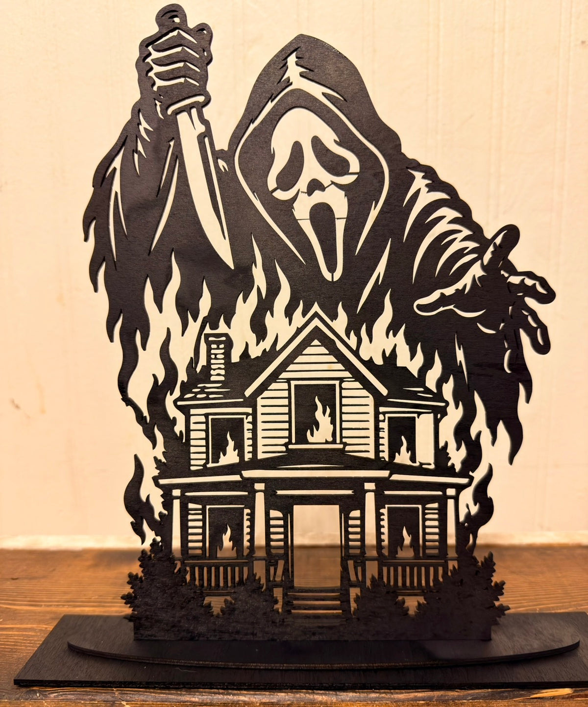 Scream decoration